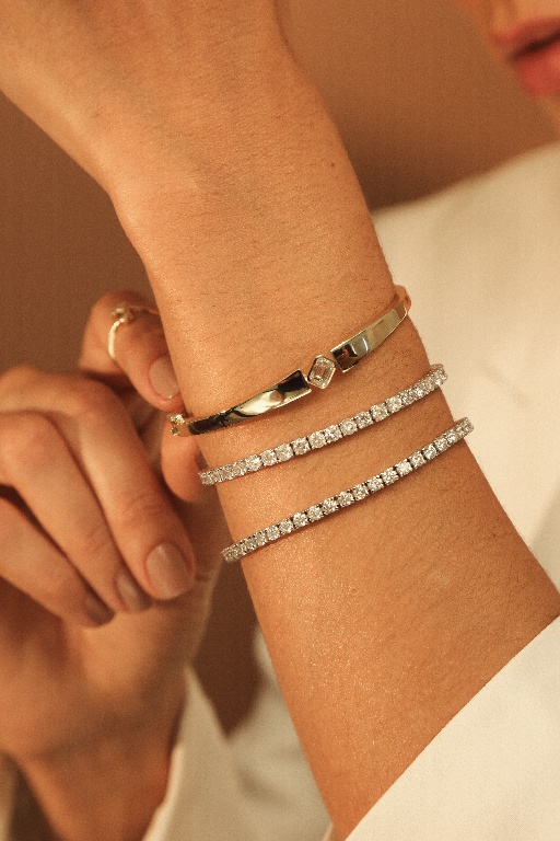 BRACELETE OURO AMARELO 18 DIAMANTE EMERALD GIA-1